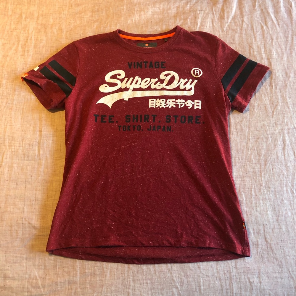 Men’s SuperDry t-shirt